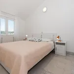 One-bedroom In Jezera
