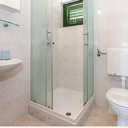 One-bedroom In Jezera