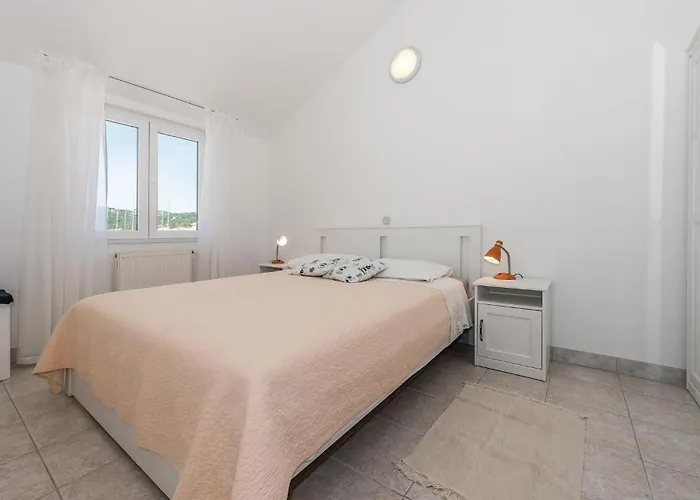 One-bedroom In 제제라